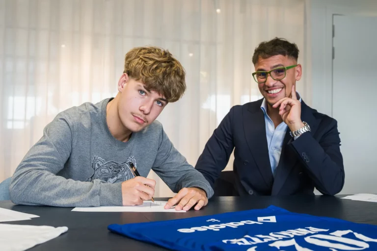 Reportage photo sportif professionnel : la signature de Loris Pirotte avec KAA Gent