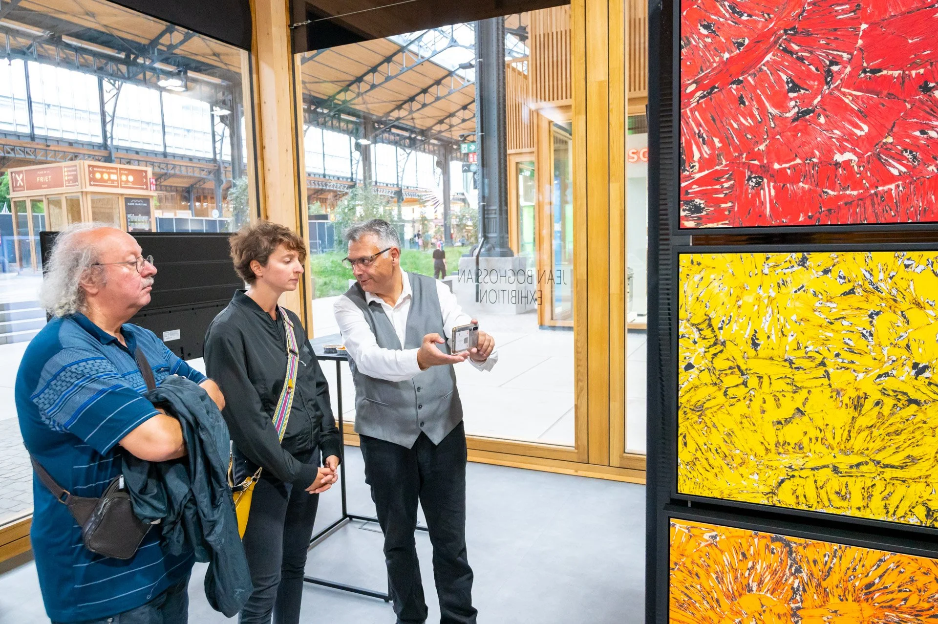 Vincent Parissis at the BXL.ART-NFT.GALLERY